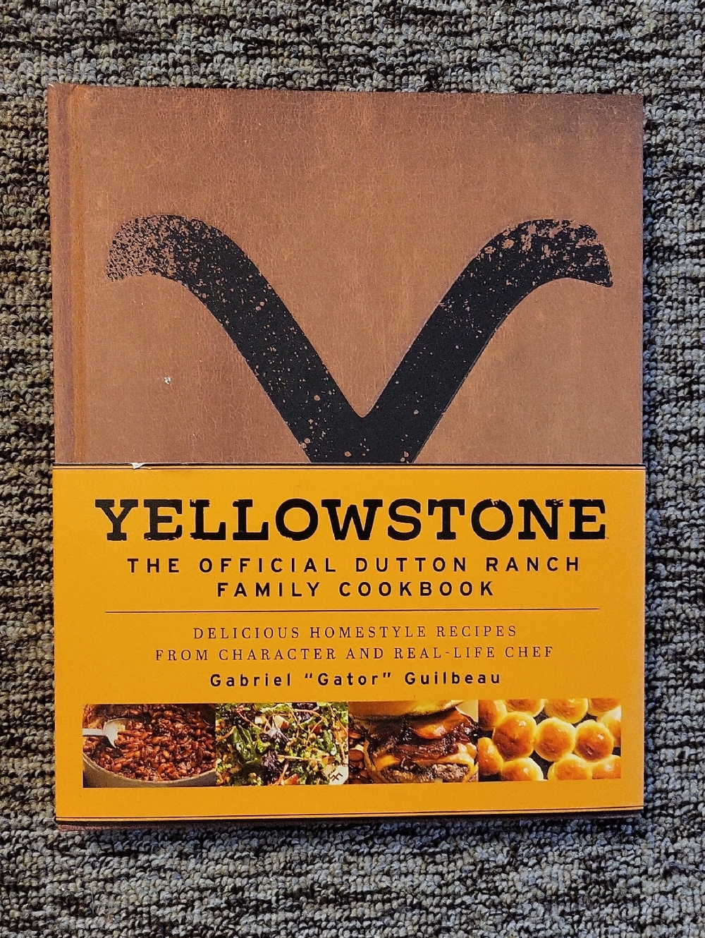 Yellowstone Dutton Ranch Family Cookbook - Yellow Cover